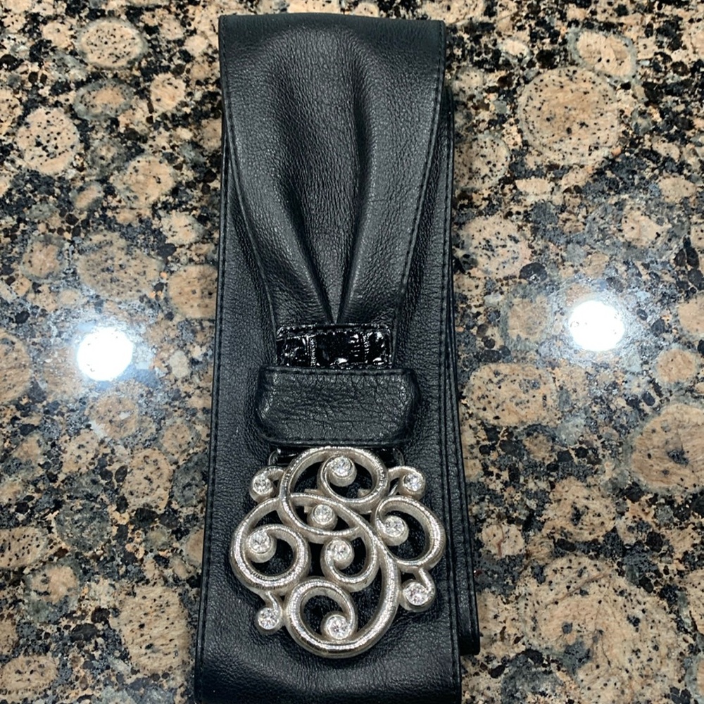 Brighton stunning genuine black leather belt. Size 38.